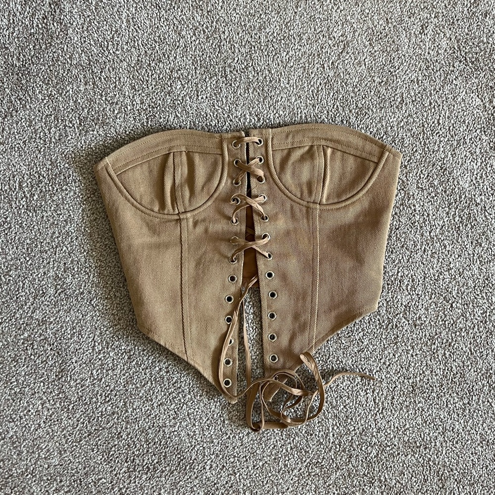 Lioness EAST GATE CORSET - Picture 3 of 5